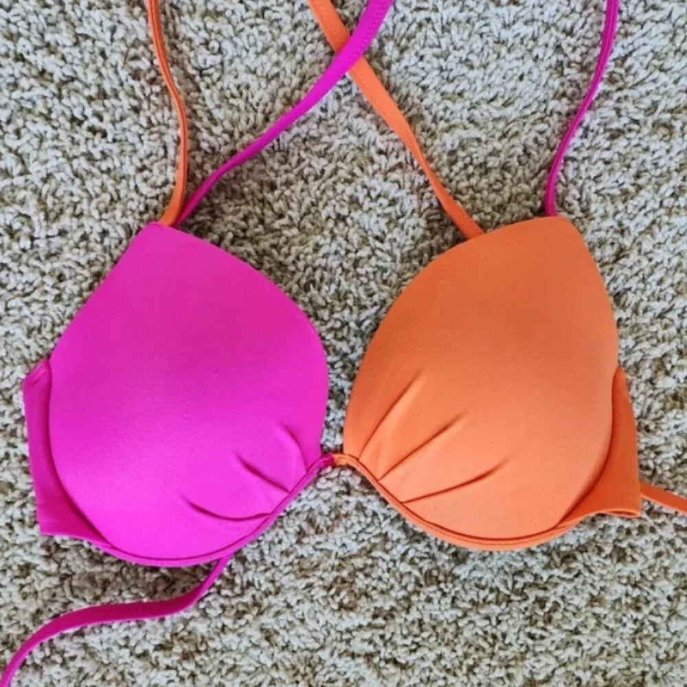 Victoria's Secret Bikini Top - Picture 2 of 3
